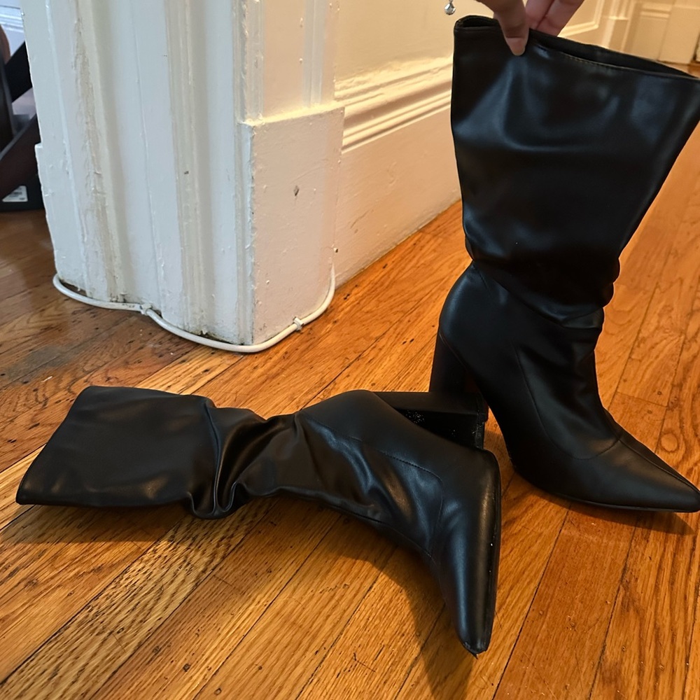 Urban Outfitters Black Heeled Boots - Picture 2 of 2